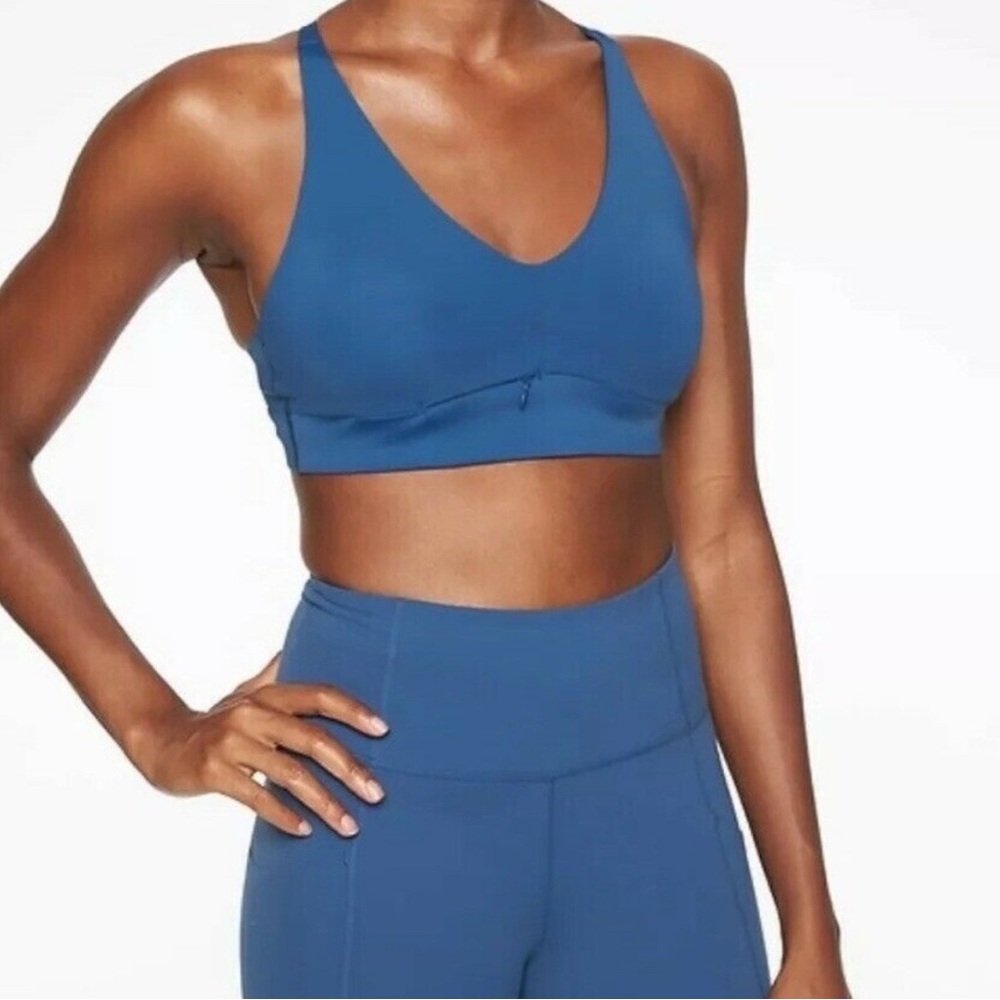 Athleta Suryana Sports Bra